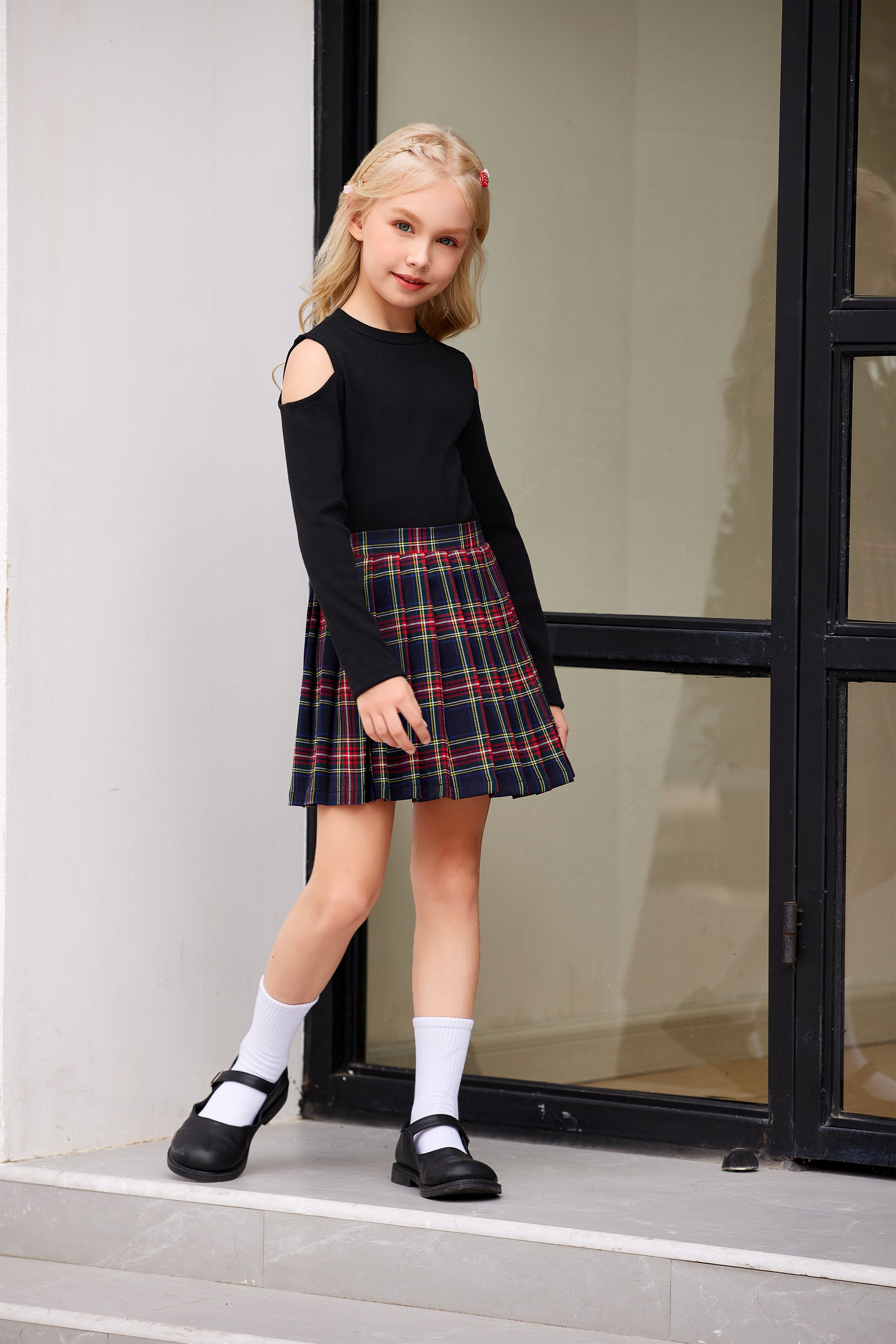 Girls plaid outlet skirt